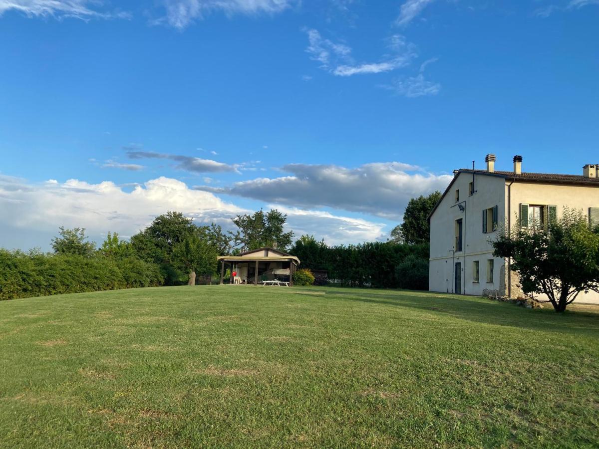 R&B Del Monte Bed and Breakfast Forlì Exteriör bild